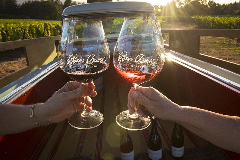 wine glasses